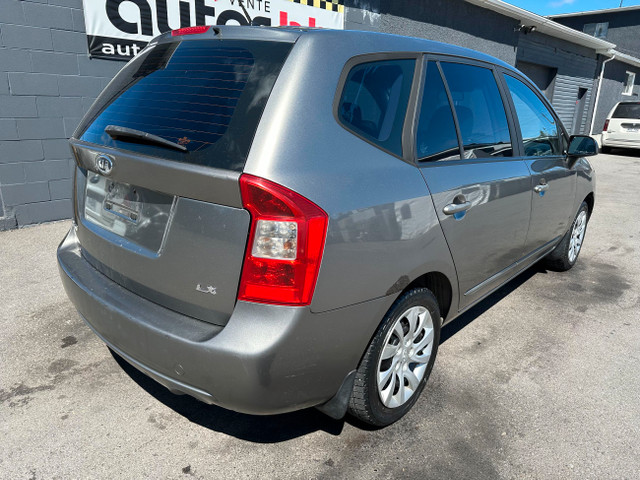 2011 Kia Rondo ( 4 CYLINDRES - 167 000 KM ) in Cars & Trucks in Laval / North Shore - Image 3