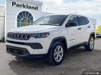 This Jeep Compass boasts a Intercooled Turbo Regular Unleaded I-4 2.0 L/122 engine powering this Aut...