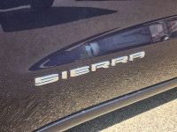 DURAMAX | HEATED CLOTH 40/20/40 SPLIT BENCH FRONT SEAT | REMOTE START | REAR CAMERA | POWER SLIDING... (image 5)