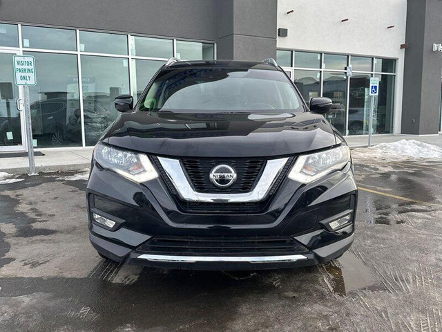 2020 Nissan Rogue SV in Cars & Trucks in St. Albert - Image 2