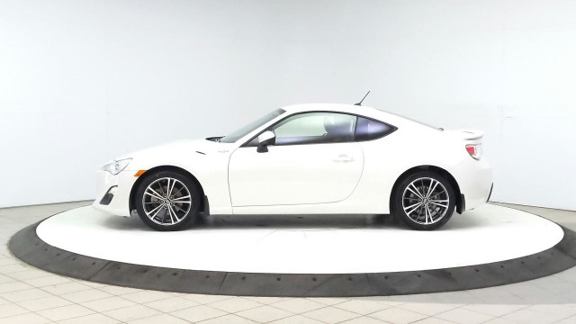2014 Scion FR-S in Cars & Trucks in Lethbridge - Image 2