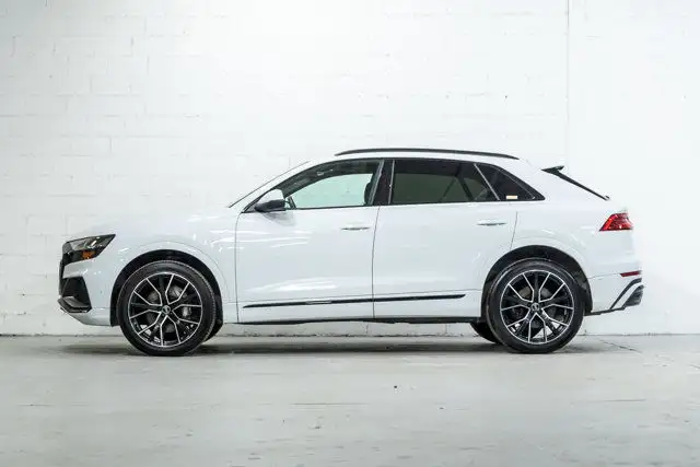 2023 Audi Q8 Progressiv | Aide in Cars & Trucks in City of Montréal - Image 5