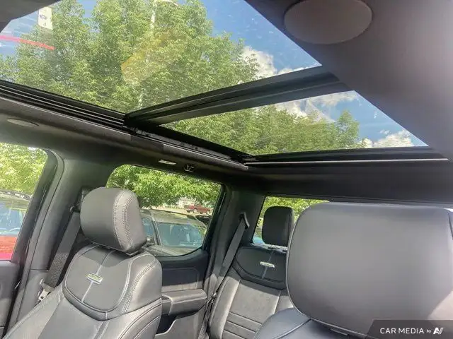 2025 Ford Super Duty F-350 SRW Platinum in Cars & Trucks in Brandon - Image 29