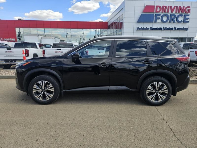 2023 Nissan Rogue AWD SV, 1.5L Turbo Charged Gas, Heated Seats,  in Cars & Trucks in St. Albert - Image 2