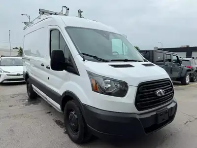 4MKAUTO 514 865 4438 2015 Ford Transit RWD, 6 Cyl. 3.7L Automatique, 221,110 km certifié elle est to...