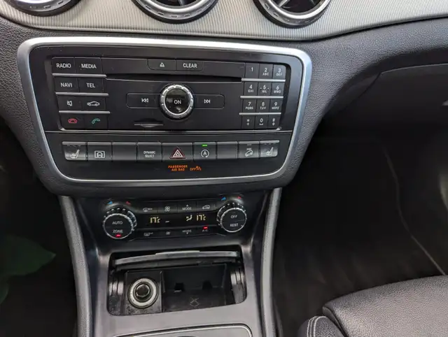 2017 Mercedes-Benz GLA 250 in Cars & Trucks in Ottawa - Image 20