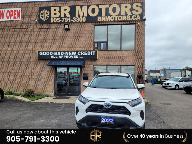 2022 Toyota RAV4 LE | No Accidents | Hybrid | AWD | in Cars & Trucks in Mississauga / Peel Region - Image 2