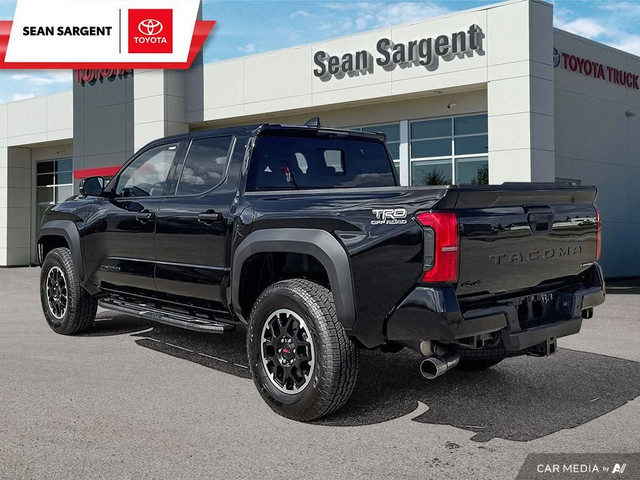 2025 Toyota Tacoma HV Double Cab dans Autos et camions  à Grande Prairie - Image 4