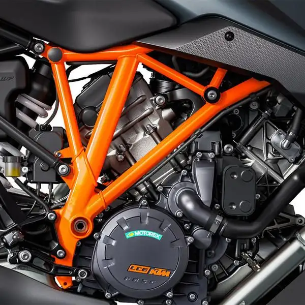2024 KTM 1290 Super Duke GT in Sport Touring in Ottawa - Image 9