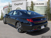 This Hyundai Sonata has a strong Intercooled Turbo Regular Unleaded I-4 1.6 L/98 engine powering thi... (image 3)
