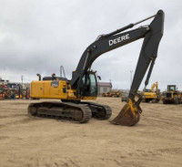 2014 John Deere 290G LC Excavator 