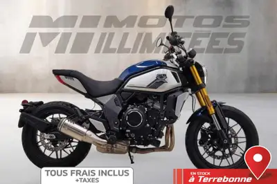 CF MOTO 700 CL-X HERITAGE 2023 Bleu et Argent 2648 km au compteur. Motos Illimitées Terrebonne. Prix...