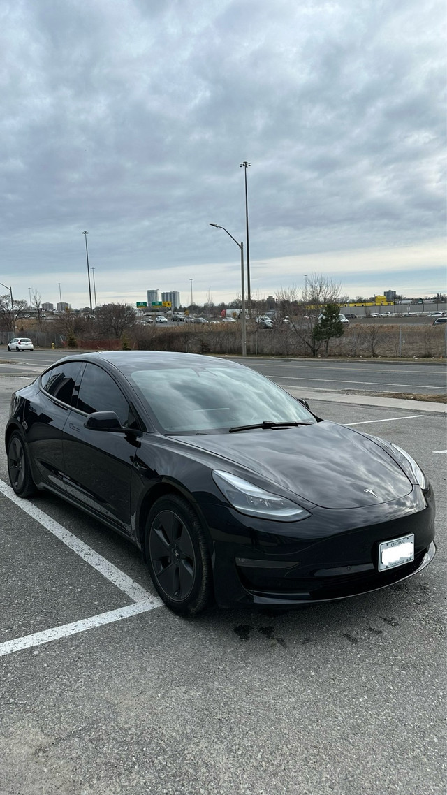 2021 Tesla Model 3 Standard Range in Cars & Trucks in City of Toronto - Image 3