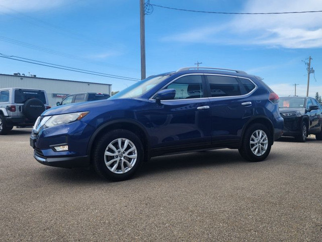 2018 Nissan Rogue AWD SV Moonroof in Cars & Trucks in St. Albert - Image 2