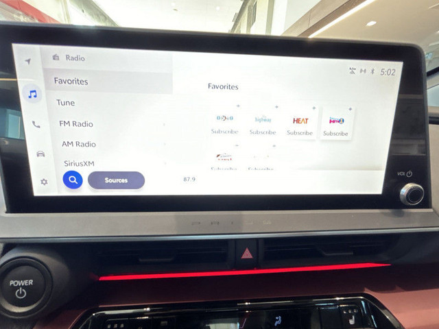 2023 Toyota Prius Prime XSE - Low Mileage in Cars & Trucks in Edmonton - Image 4
