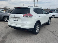 2016 NISSAN ROGUE SV PKG AWD NO ACCIDENTS HEATED SEATS REV CAMERA CERTIFICATION INCLUDED !!!!! 3 MON... (image 4)