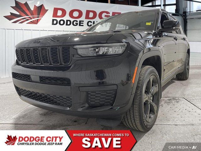 2025 Jeep Grand Cherokee L Altitude in Cars & Trucks in Saskatoon