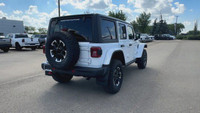 This 2025 JEEP WRANGLER 4-DOOR RUBICON has the following options Nappa Leather Seats, Remote Start S... (image 8)