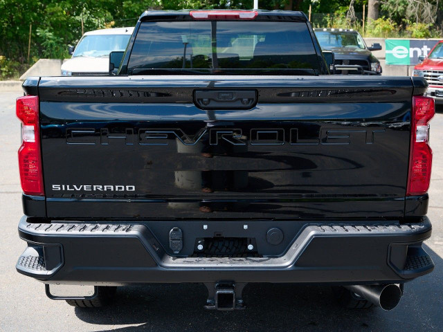 2025 Chevrolet Silverado 3500HD in Cars & Trucks in Kamloops - Image 3