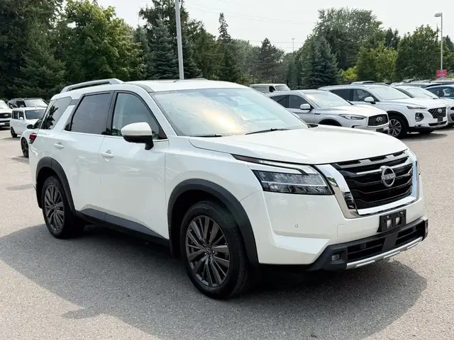 2022 Nissan Pathfinder SL in Cars & Trucks in Markham / York Region - Image 11