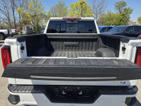 Certified! Astoundingly advanced and exceedingly premium, this 2025 GMC Sierra 1500 is designed for... (image 5)