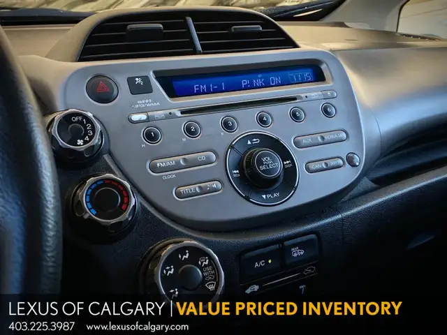 2012 Honda Fit LX in Cars & Trucks in Calgary - Image 16