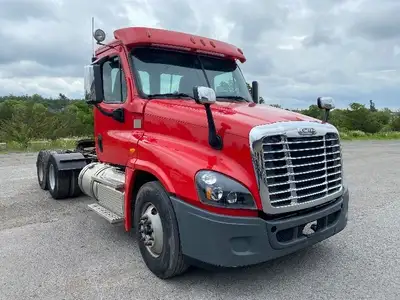 2019 FREIGHTLINER X12564ST TADC TRACTOR; Heavy Duty Trucks - CONVENTIONAL W/O SLEEPER;Purchase your...