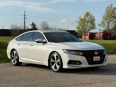 EXCEPTIONALLY CLEAN 2020 HONDA ACCORD TOURING CLEAN CARFAX NO ACCIDENTS DIGITAL CLUSTER HEADS UP DIS...