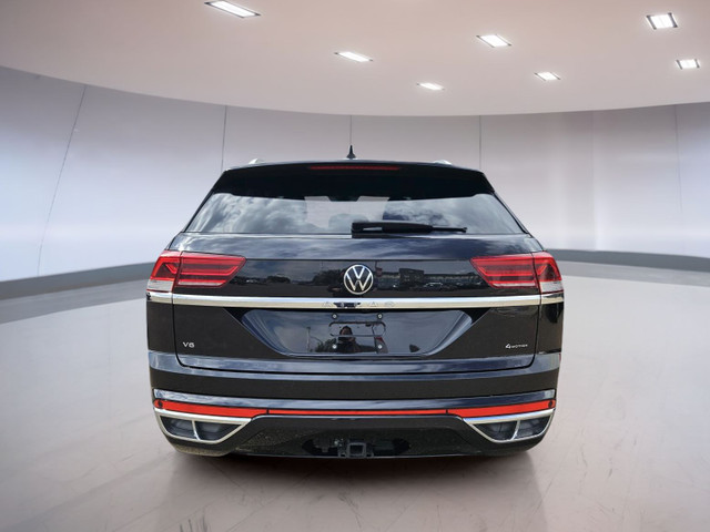 Volkswagen Atlas Cross Sport Execline 2023 in Cars & Trucks in Medicine Hat - Image 3