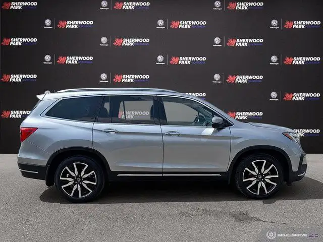 2020 Honda Pilot Touring 7-Passenger | HEATED & COOLED SEATS in Cars & Trucks in Strathcona County - Image 8