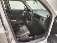Safety Equipment ABS And Driveline Traction Control Side Impact Beams Dual Stage Driver And Passenge... (image 4)