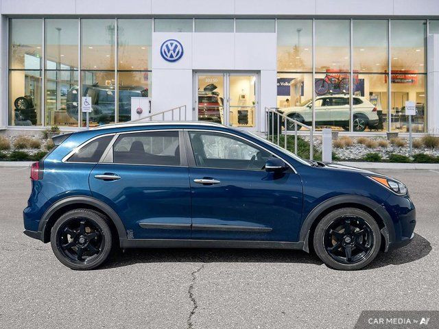 2019 Kia Niro SX Touring in Cars & Trucks in Abbotsford - Image 3