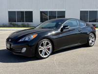 2011 Hyundai Genesis Coupe 3.8 GT V-6 * 1 OWNER * ONLY 51000 KM 