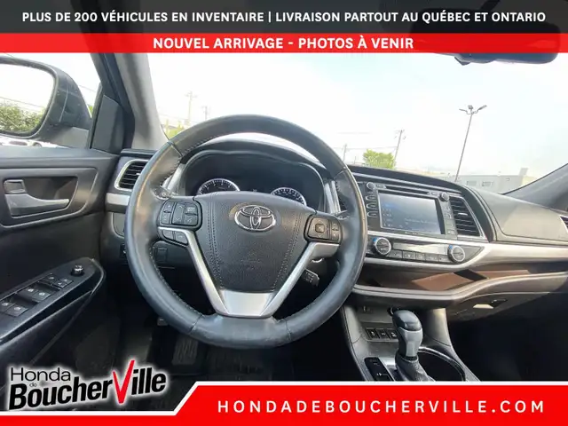 2016 Toyota Highlander XLE 8 PASSAGER, TOIT OUVRANT, DÉMARRAGE S in Cars & Trucks in Longueuil / South Shore - Image 24