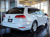 Comes equipped with: Power Mirrors, Shark fin antenna, Halogen Headlamps, Courtesy lights, LED Headl... (image 4)
