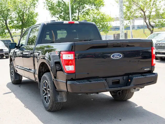 2023 Ford F-150 2.7L, Trailer Tow Pkg, STX Appearance Pkg in Cars & Trucks in Calgary - Image 7