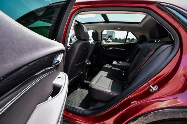 2023 Buick Envision Essence • HEATED LEATHER • POWER LIFTGATE in Cars & Trucks in Ottawa - Image 34