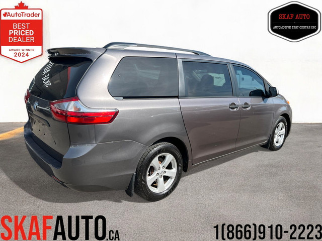 2017 Toyota Sienna 7 PASSENGER! LE! ONE OWNER! in Cars & Trucks in Mississauga / Peel Region - Image 4