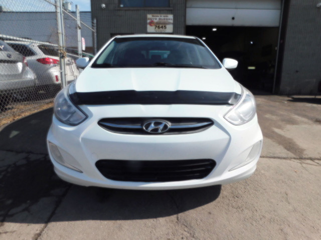 Hyundai accent hatchback SE 2016 in Cars & Trucks in City of Montréal - Image 2