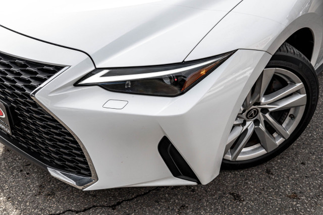 2021 Lexus IS IS 300 AWD |ONE OWNER | CAM | HEATED SEATS | LDW | in Cars & Trucks in City of Toronto - Image 3