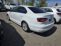 2017 VOLKSWAGEN JETTA 1.4L 5 SPEED MANUAL FEATURES: KEYLESS ENTRY BLUETOOTH HEATED SEATS SUNROOF BAC... (image 4)