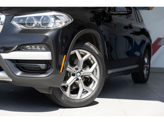 2021 BMW X3 xDrive30e Plug-In Hybrid in Cars & Trucks in Vancouver - Image 2