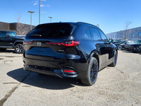 This Mazda CX-70 MHEV has a strong Intercooled Turbo Gas/Electric I-6 3.3 L/200 engine powering this... (image 4)