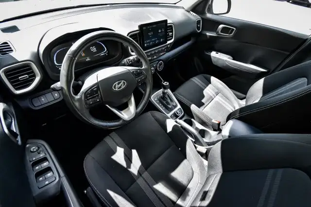 2023 Hyundai Venue Preferred • HEATED SEATS • CP/AA • REMOTE STA in Cars & Trucks in Cornwall - Image 14