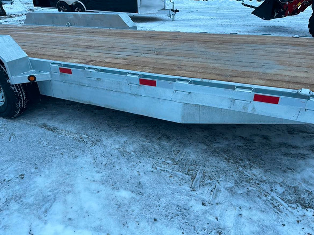 2024 Weberlane 82X24T BEST DEAL in Cargo & Utility Trailers in Fredericton - Image 3