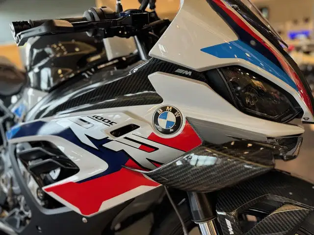 2021 BMW M 1000 RR M RR In Light White/M Motorsport in Street, Cruisers & Choppers in London - Image 3