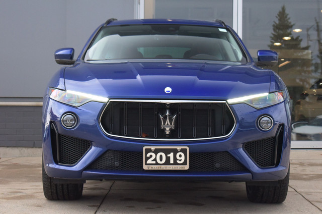 2019 Maserati Levante GTS 550 HP! 3.8L TWIN TURBO V8 in Cars & Trucks in London - Image 2