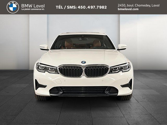 2022 BMW 3 Series 330e xDrive | Hybrid | in Cars & Trucks in Laval / North Shore - Image 2