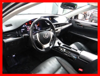 2014 LEXUS ES350 CARFAX VERIFIED, CLEAN TITLE. 228,600KM AUTOMATIC TRANSMISSION BLACK EXTERIOR ON BL... (image 7)
