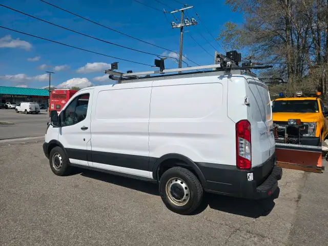 2019 Ford Transit Van T250 in Cars & Trucks in City of Toronto - Image 4